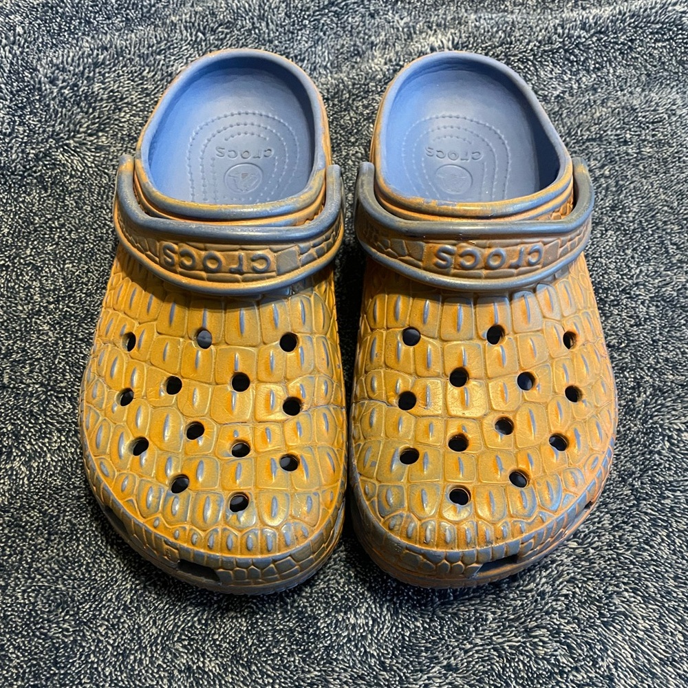 Crocs